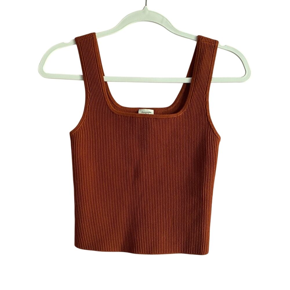 Abercrombie & Fitch Minimal Chic Square Neck Ribbed Essential Cropped Tank Top